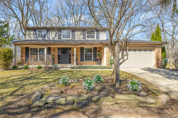 35034 Munger ST,  Livonia,  MI 48154