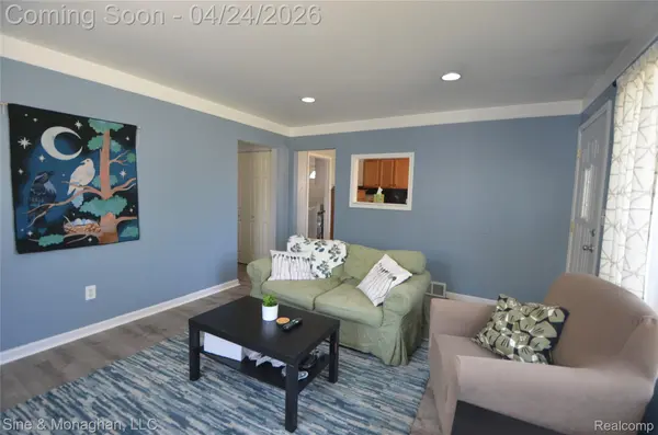 1228 Connie AVE, Madison Heights, MI 48071