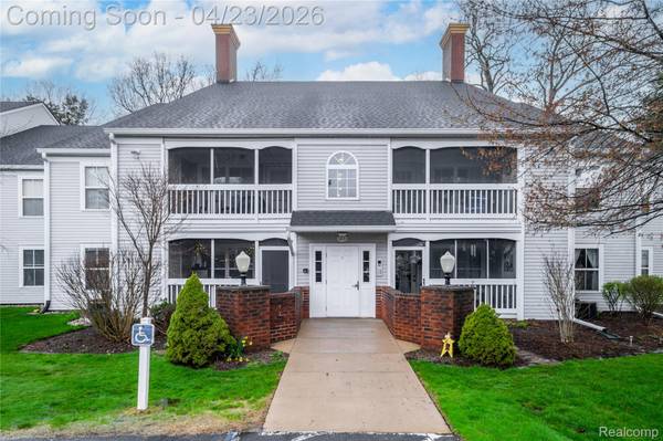 1221 Curzon CT #203, Howell, MI 48843