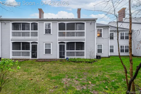 1221 Curzon CT #203, Howell, MI 48843