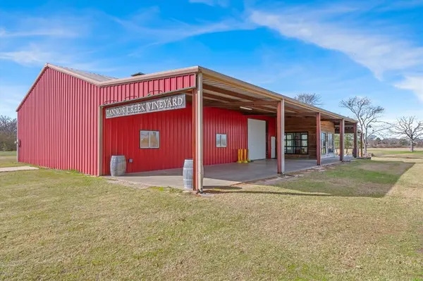5518 State Highway 198, Canton, TX 75103