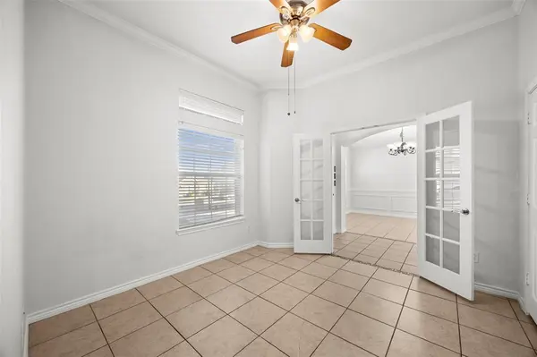 2217 Trickling Creek Drive, Garland, TX 75041