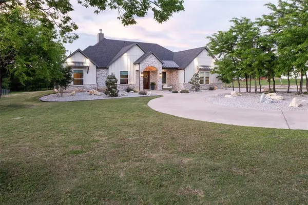 1401 Hunt Road, Gunter, TX 75058