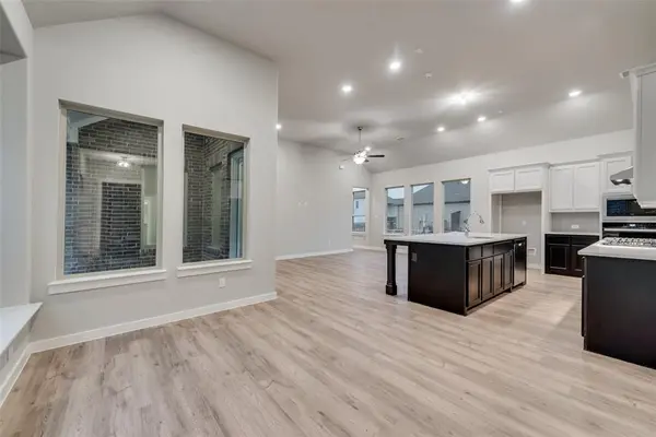 527 Embargo Drive, Fate, TX 75189