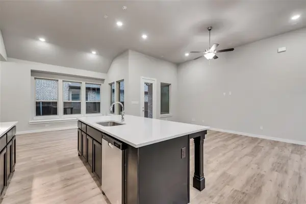 527 Embargo Drive, Fate, TX 75189