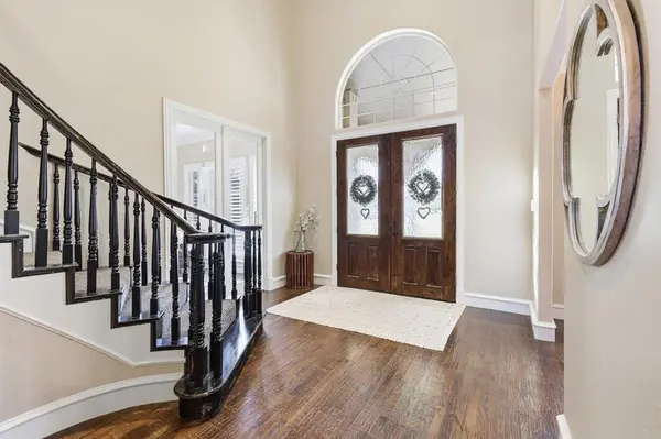 616 Primrose Court, Argyle, TX 76226