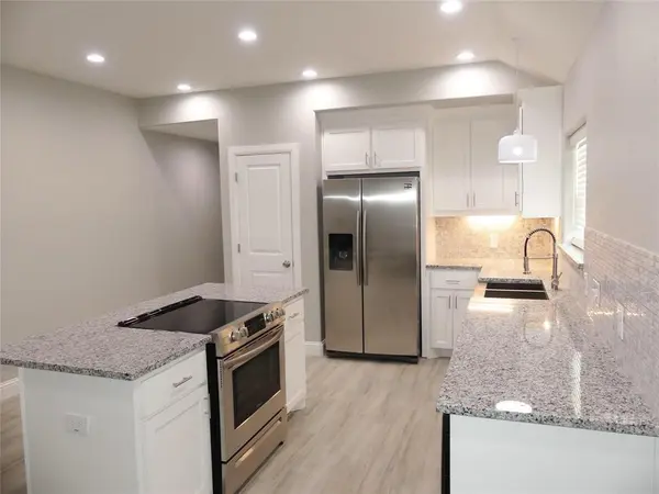 608 E College Street #608, Sherman, TX 75090