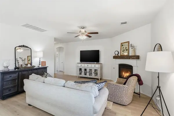 916 Brittany Drive, Anna, TX 75409