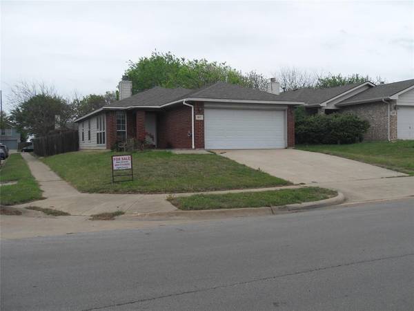 817 Cruise Street, Denton, TX 76207