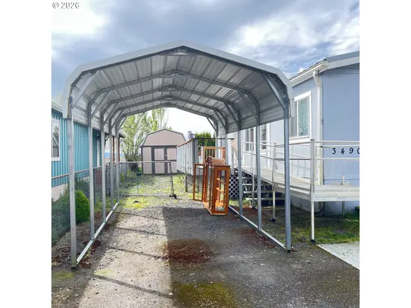 34900 Wendlant Way ##F, Scappoose, OR 97056