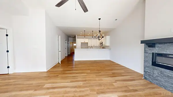 20 Lockridge LN, Lynchburg, VA 24502