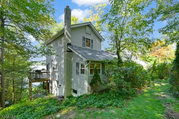 2006 Lakeside Dr, Vernon Twp., NJ 07422