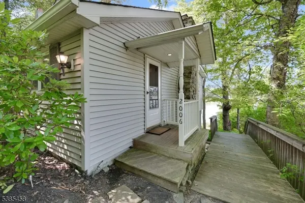 2006 Lakeside Dr, Vernon Twp., NJ 07422