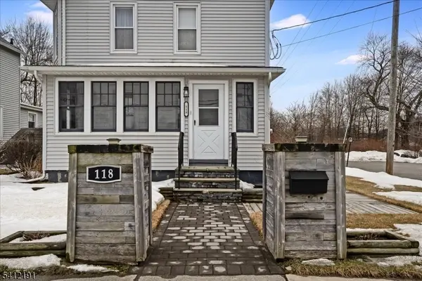 118 Broad St, Pompton Lakes Boro, NJ 07442