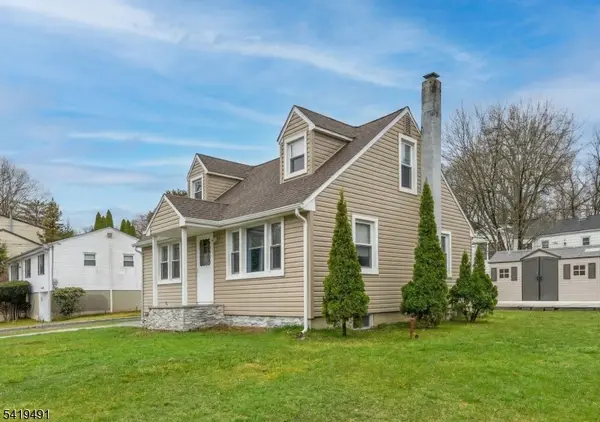 34 Lakeview Ave, Butler Boro, NJ 07405