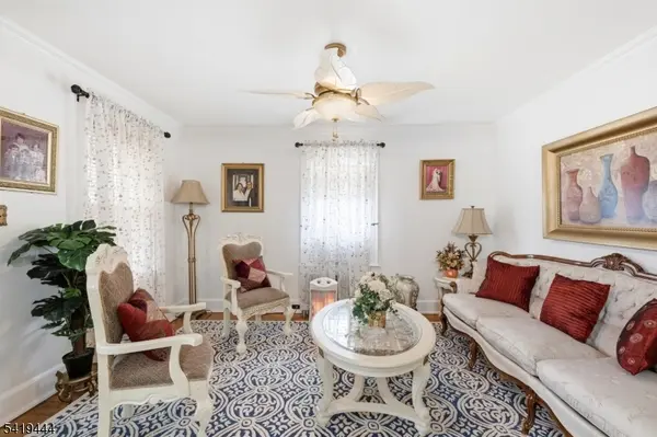 7-13 Henderson Blvd, Fair Lawn Boro, NJ 07410