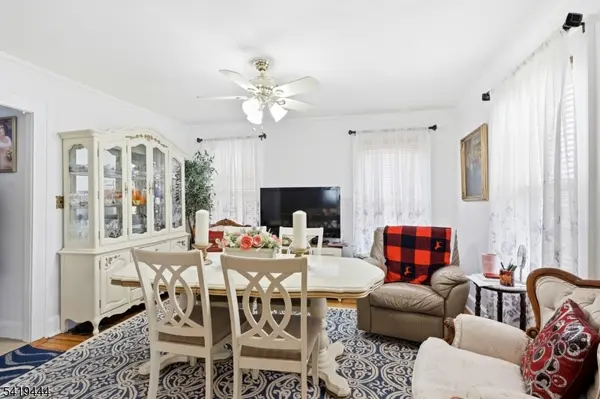 7-13 Henderson Blvd, Fair Lawn Boro, NJ 07410