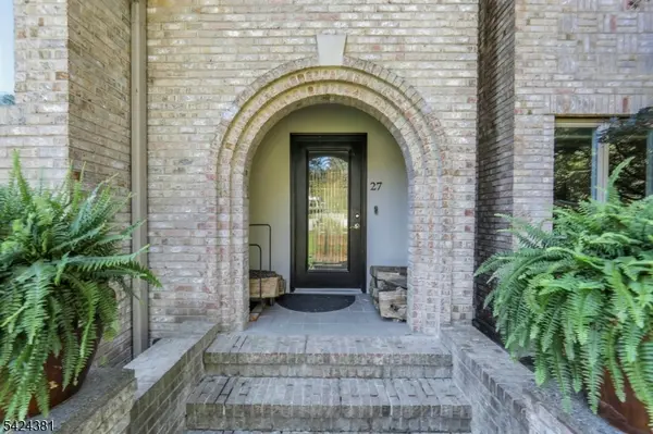 27 Omaha Rd, Wayne Twp., NJ 07470