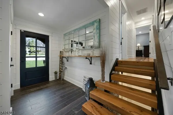 27 Omaha Rd, Wayne Twp., NJ 07470