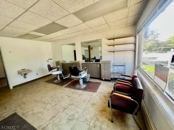 120 Newark Pompton Tpke, Pequannock Twp., NJ 07440