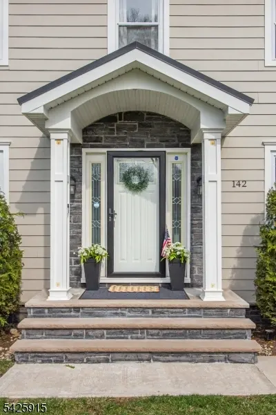 142 Crescent Rd, Florham Park Boro, NJ 07932