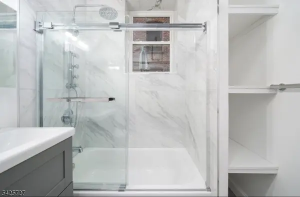 340 Fairmount Ave #C3, Jersey City, NJ 07306