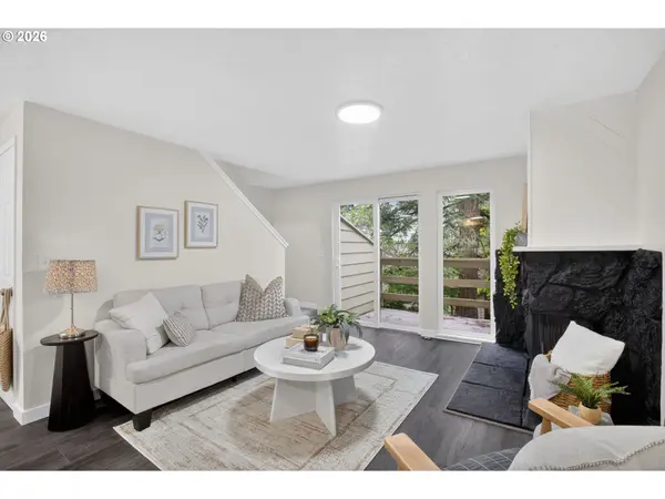 94 CERVANTES CIR, Lake Oswego, OR 97035