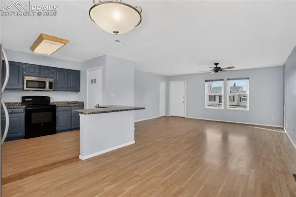 6840 Parkridge CT, Colorado Springs, CO 80915