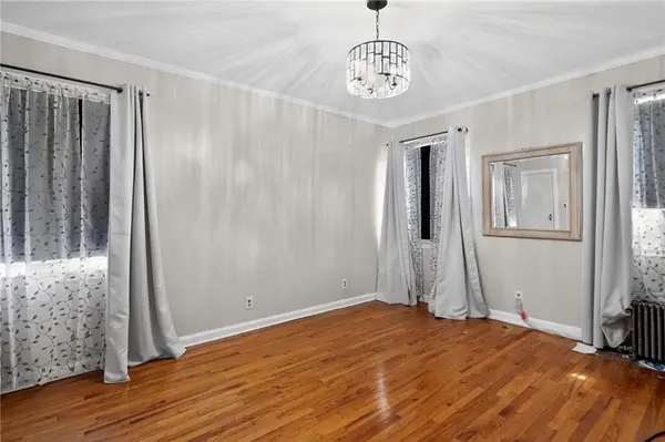 62-68 60th AVE, Queens, NY 11378