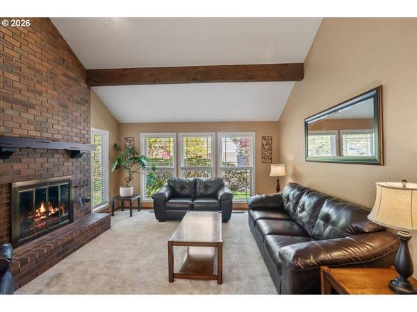 3368 HUCKLEBERRY CT S, Salem, OR 97302