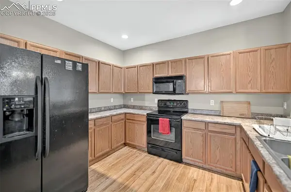 7470 Sandy Springs PT, Fountain, CO 80817