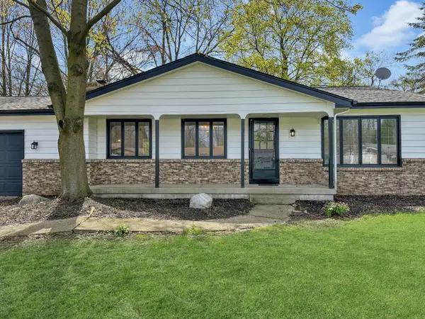 6160 Del Cano DR SE, Cascade Twp, MI 49546