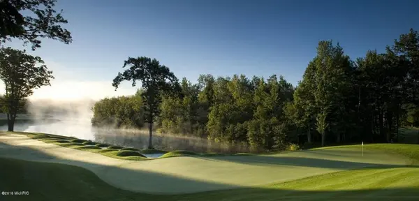 6511 Dublin DR, Morton Twp, MI 49346