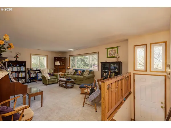 5491 SE TELEGRAPH RD, Amity, OR 97101