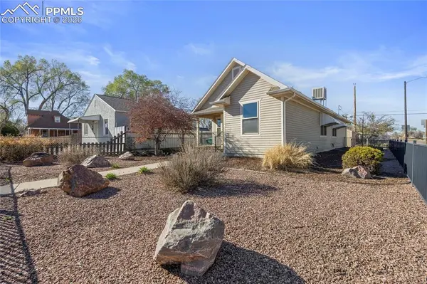 2039 E 8th ST, Pueblo, CO 81001