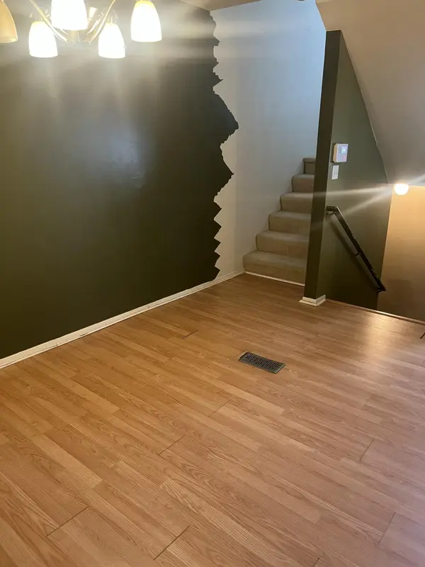 23364 Cornerstone Village DR, Southfield City, MI 48075