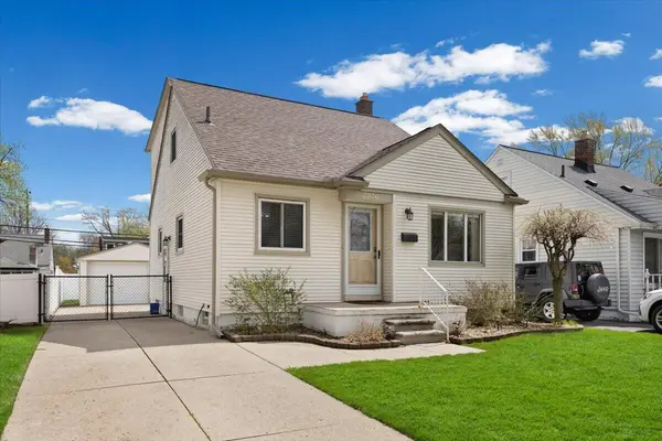 2236 Tyler AVE, Berkley City, MI 48072