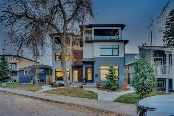 2633 1st AVE NW #2, Calgary, AB T3N0C5