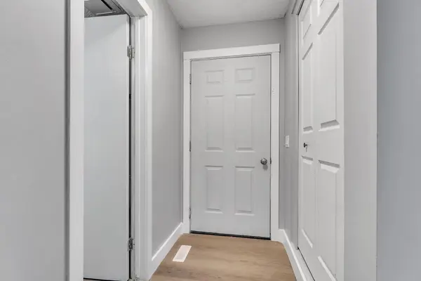 36 Falton CT NE, Calgary, AB T3J 1J3