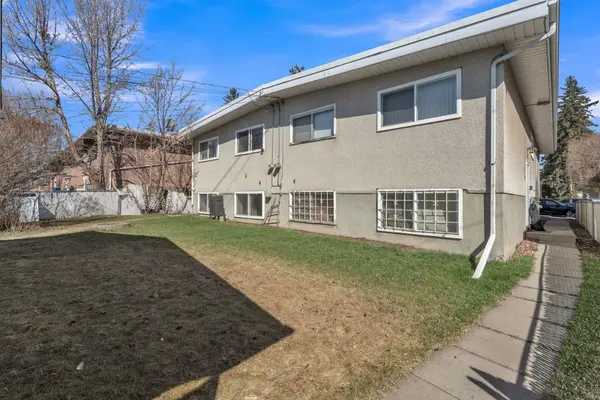 617 69 AVE SW, Calgary, AB T2V0P1