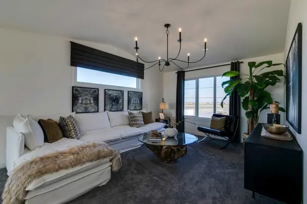 94 Bridgeport LNDG, Chestermere, AB T1X3E3