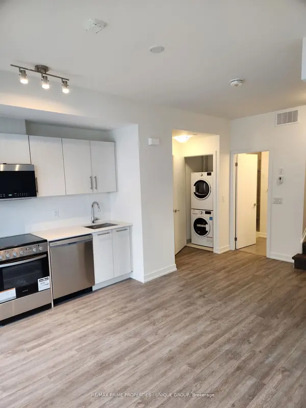 861 Sheppard AVE W #62, Toronto C06, ON M3H 0E9