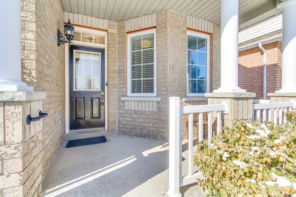 72 Sherrington DR, Scugog, ON L9L 2E7