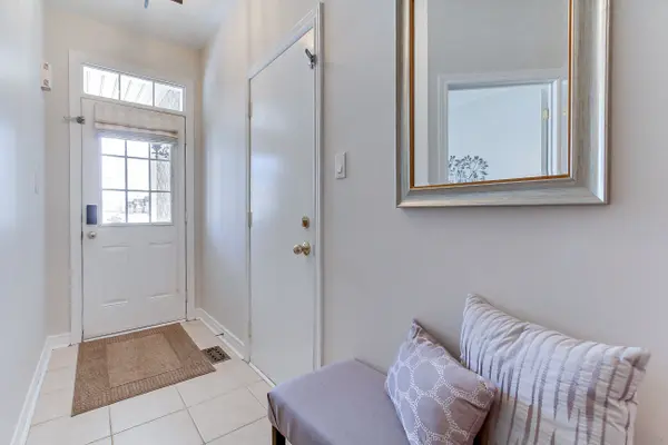 72 Sherrington DR, Scugog, ON L9L 2E7