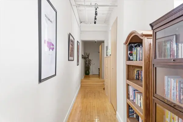 326 Carlaw AVE #211, Toronto E01, ON M4M 3N8