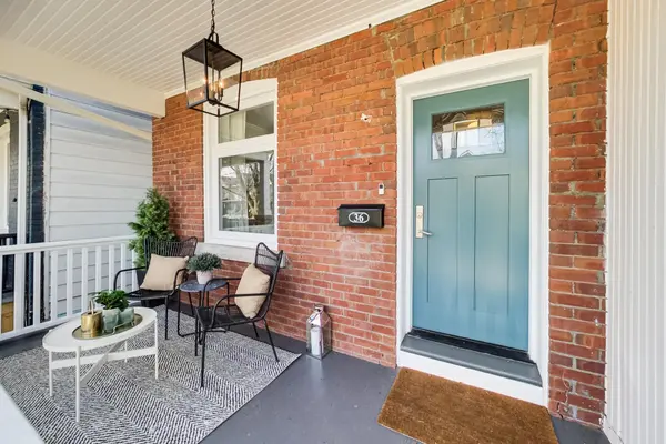 36 Fenwick AVE, Toronto E01, ON M4K 3H3