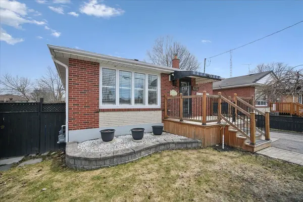 259 Farewell ST, Oshawa, ON L1H 6L8