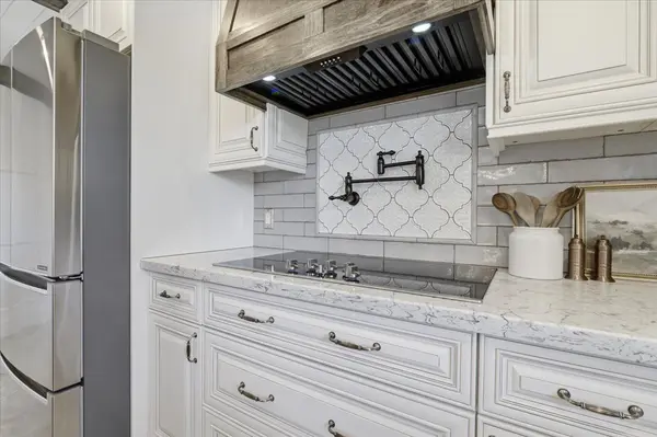 4800 Main ST, Clarington, ON L0B 1M0