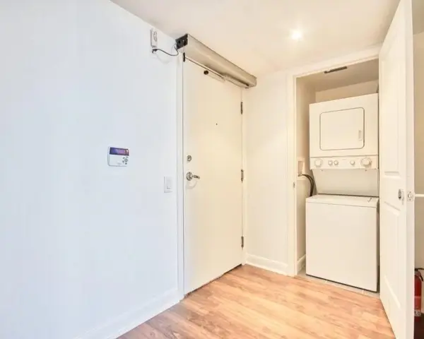 25 Town Centre #1711, Toronto E09, ON M1P 0B4