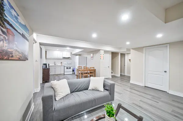 6 Stonebridge BLVD #Bsmt, Toronto E05, ON M1W 4A7